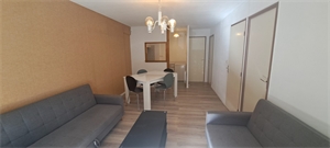 appartement à la vente -   31110  BAGNERES-DE-LUCHON, surface 40 m2 vente appartement - APR746070